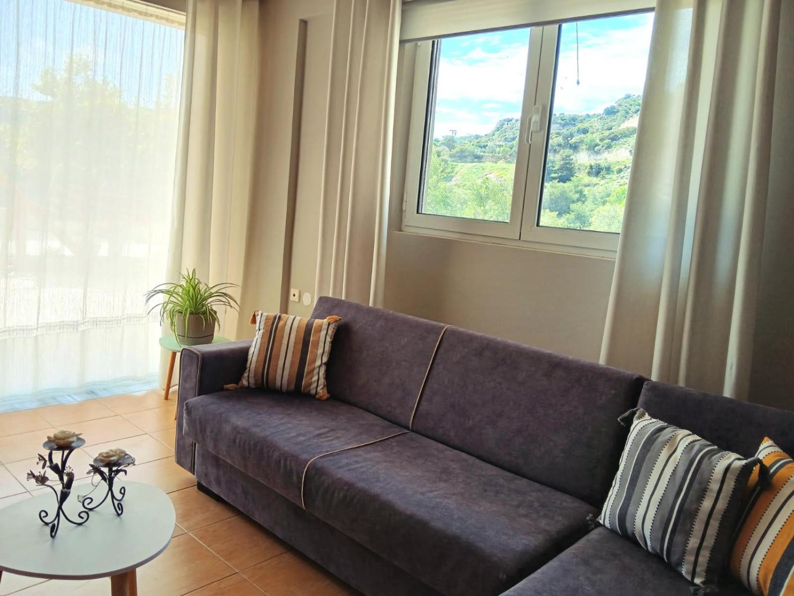 Eirini Apartment Кефалос Екстериор снимка